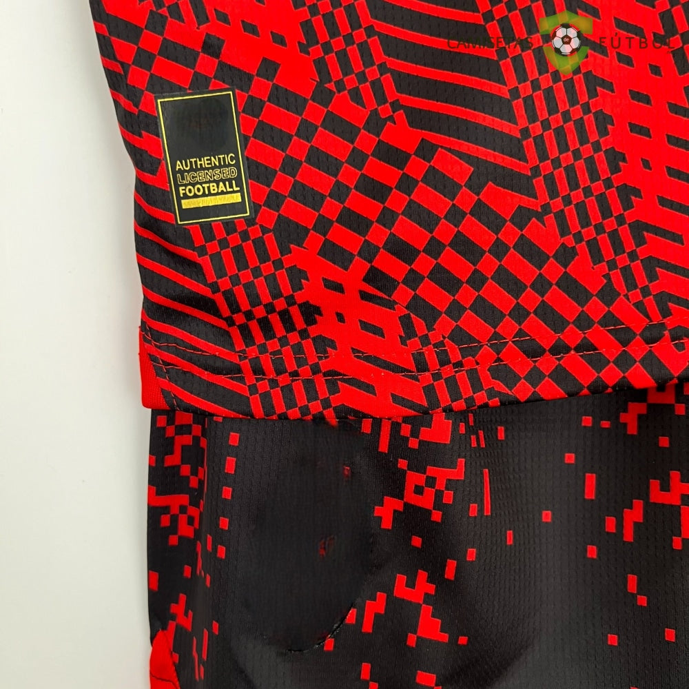 Equipaci??n AC Milan 22-23, 4 Equipaci??n Version Koch?? , Nio