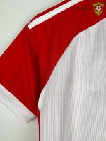 Equipaci??n Bayern Munich 23-24, Local , Nio