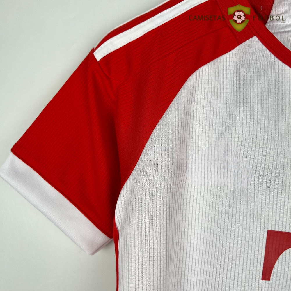 Equipaci??n Bayern Munich 23-24, Local , Nio