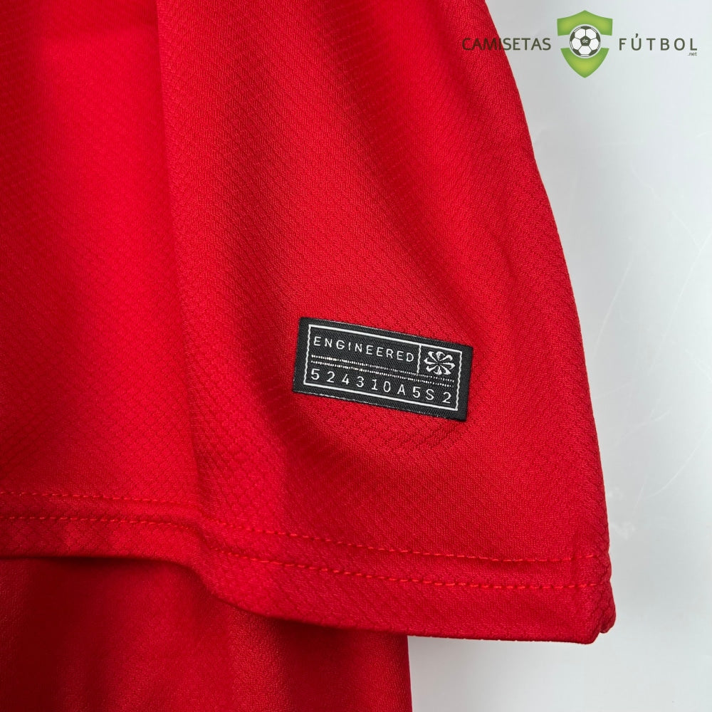 Equipaci??n Liverpool 23-24, Local , Nio