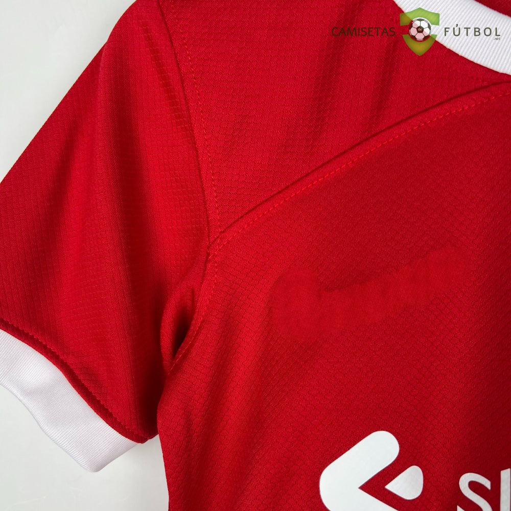 Equipaci??n Liverpool 23-24, Local , Nio