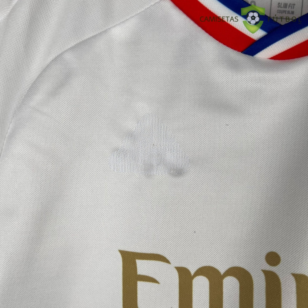 Equipaci??n Lyon 23-24, Local , Nio