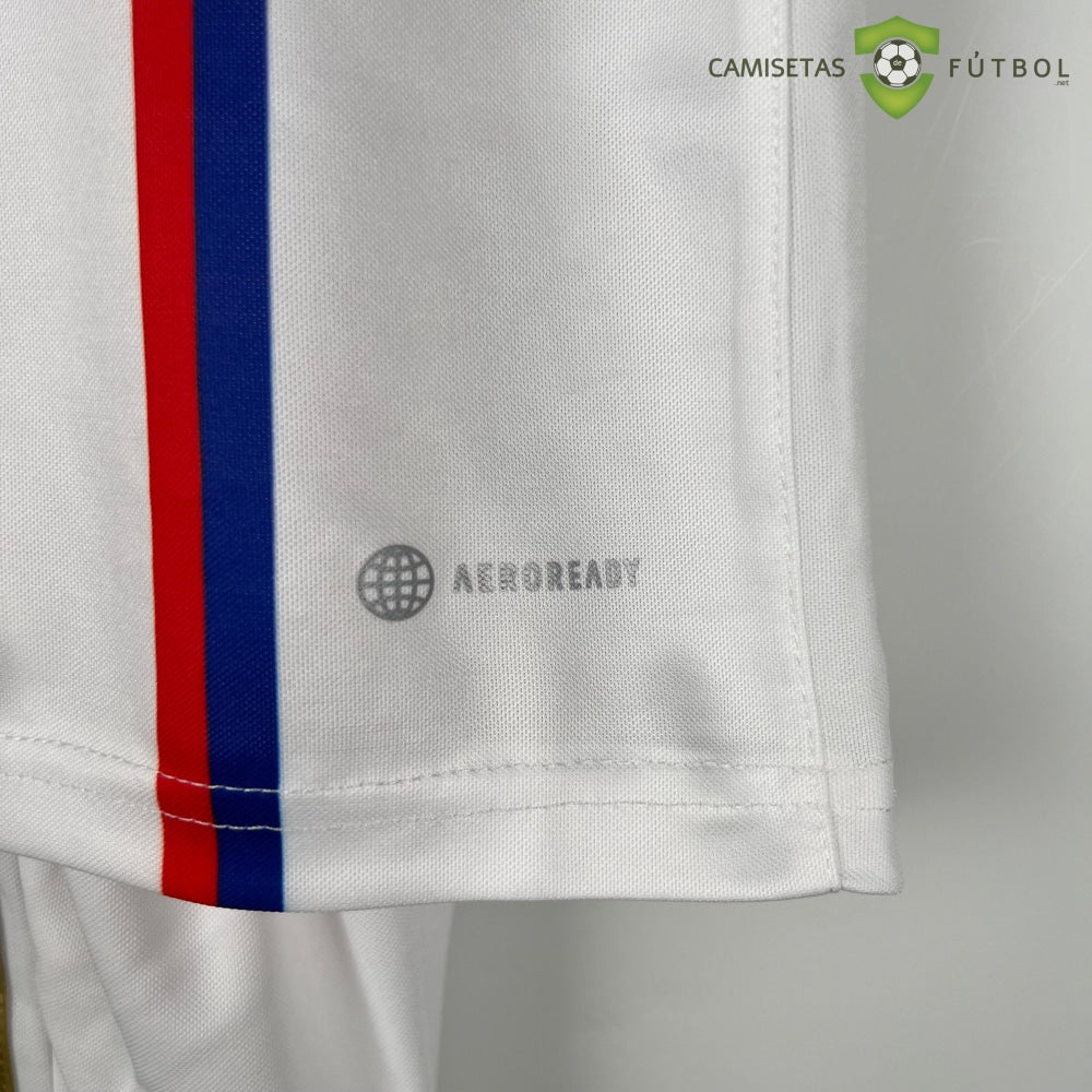 Equipaci??n Lyon 23-24, Local , Nio