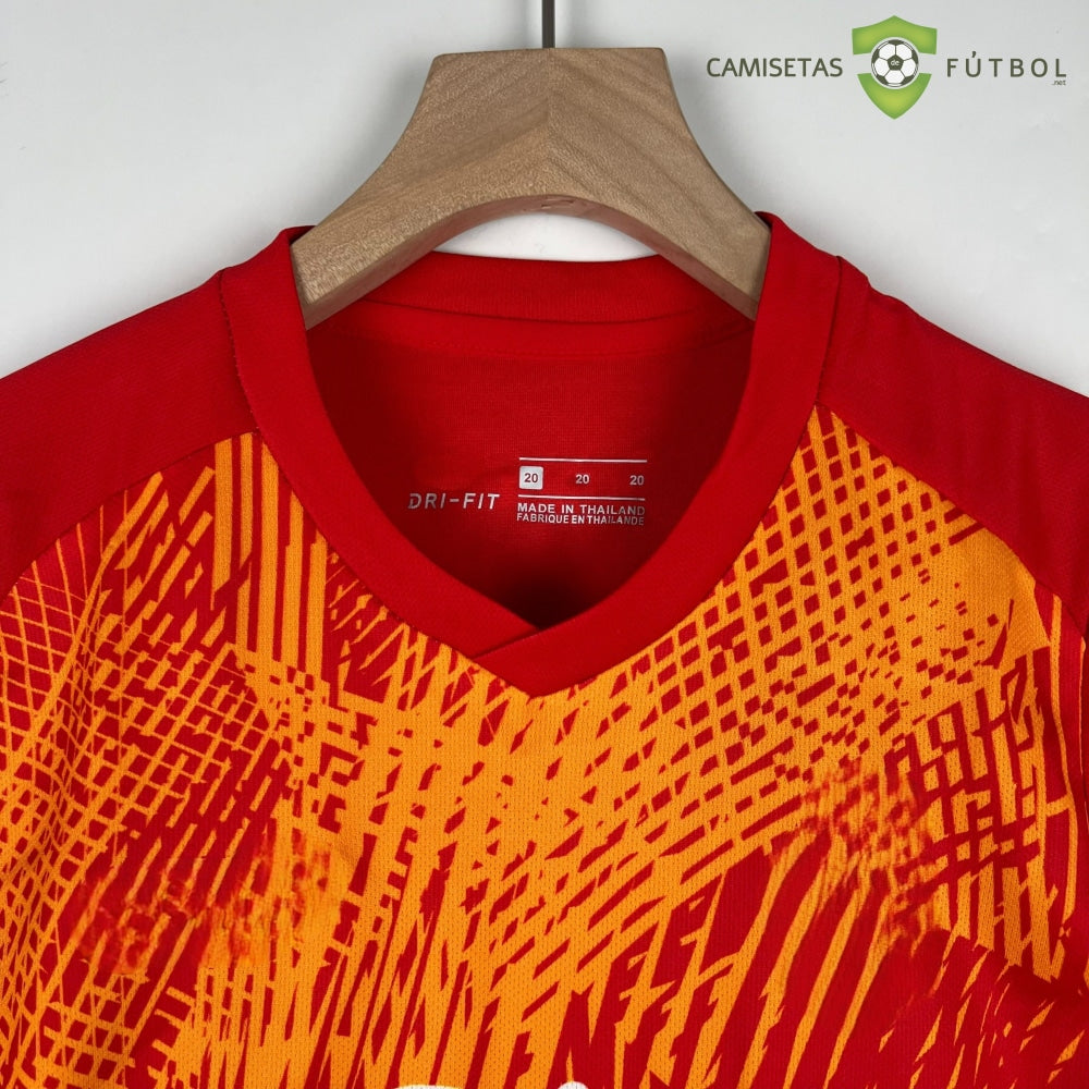 Equipaci??n Mallorca 22-23, Edicion Especial Roja , Nio