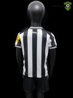 Equipaci??n Newcastle 23-24, Local , Nio