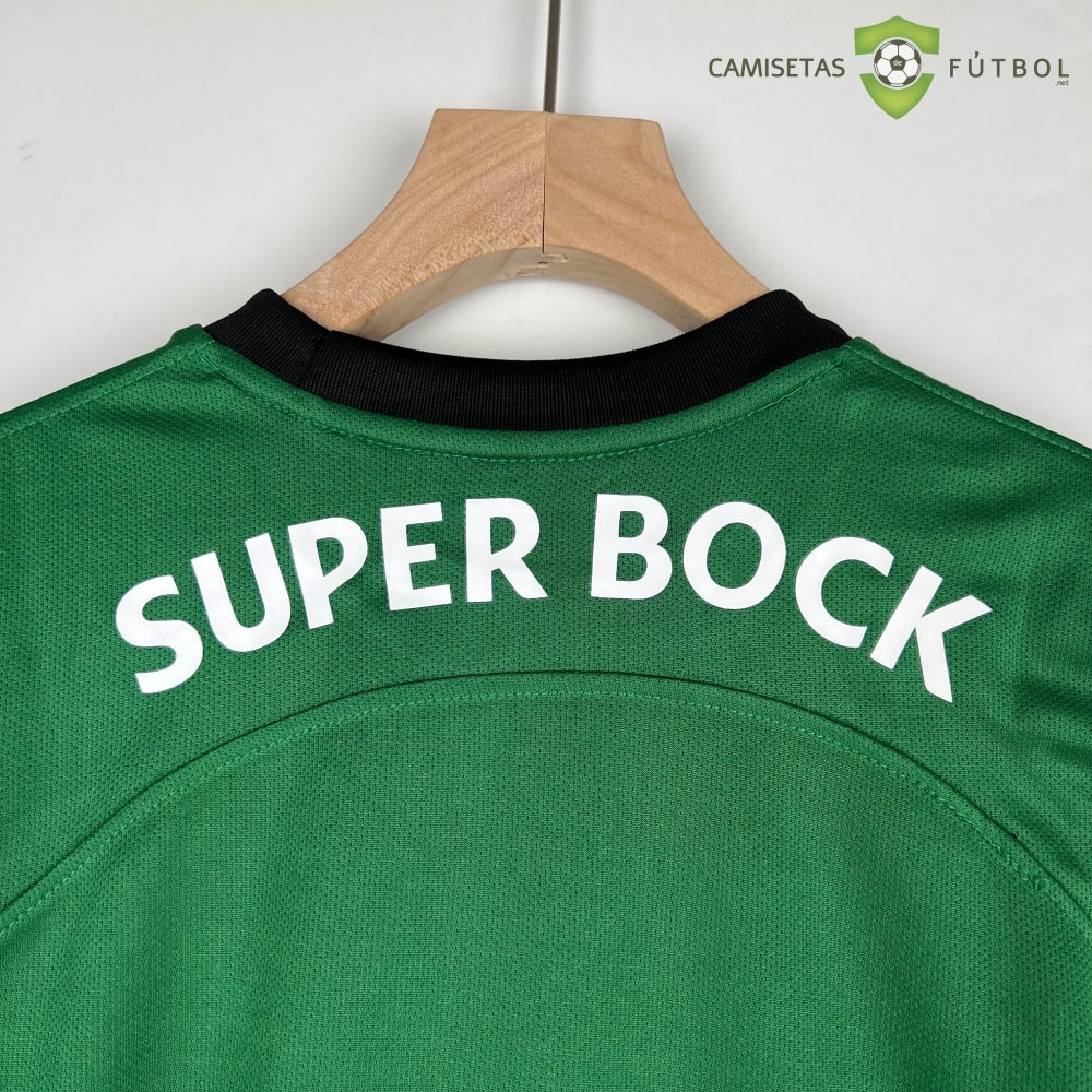 Equipaci??n Sporting Portugal 23-24, Local , Nio